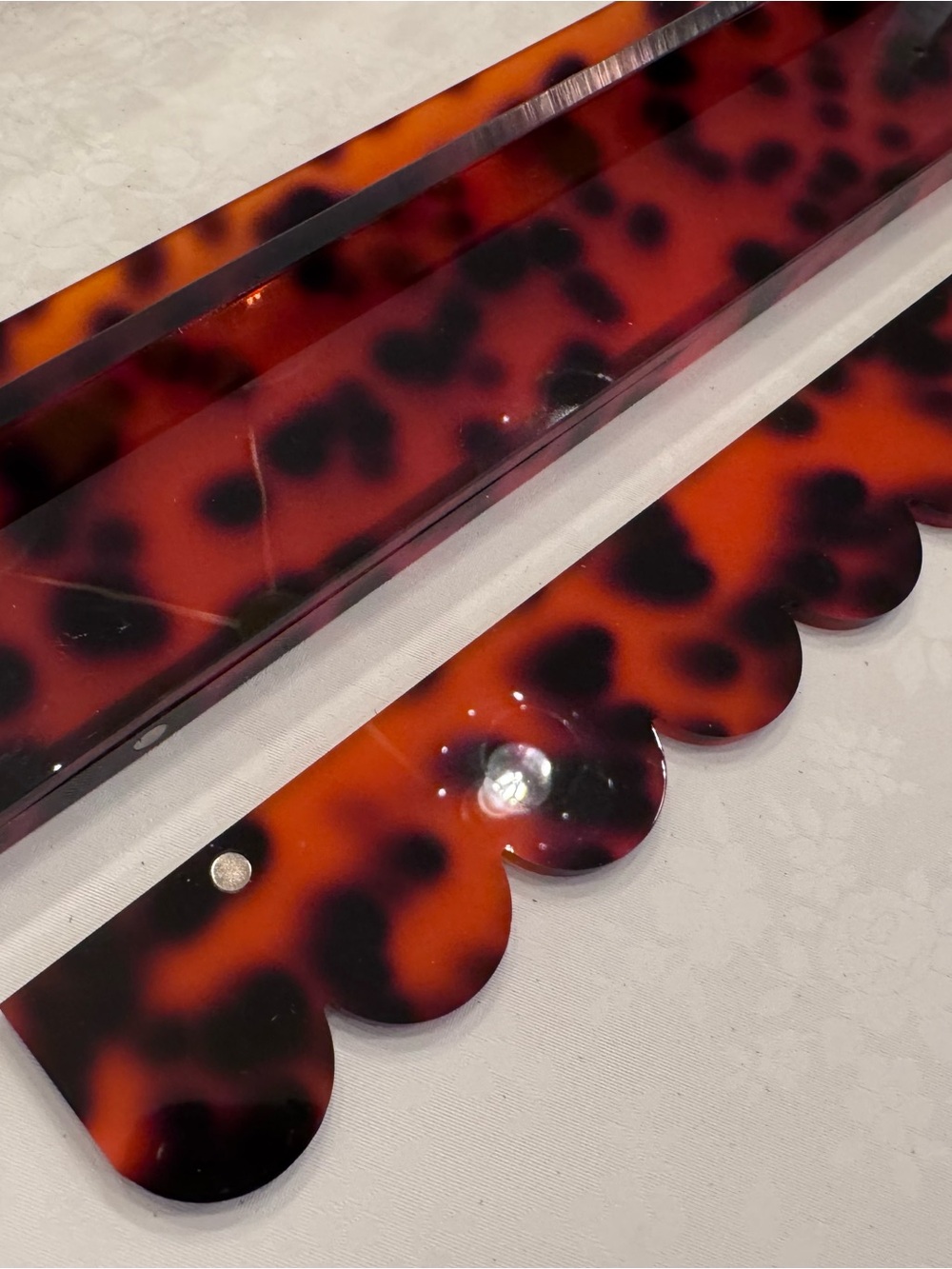 Tortoise Shell 20” Scalloped Magnetic Mahjong Racks
